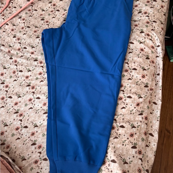 Figs Blue Scrub Set - Picture 5 of 5